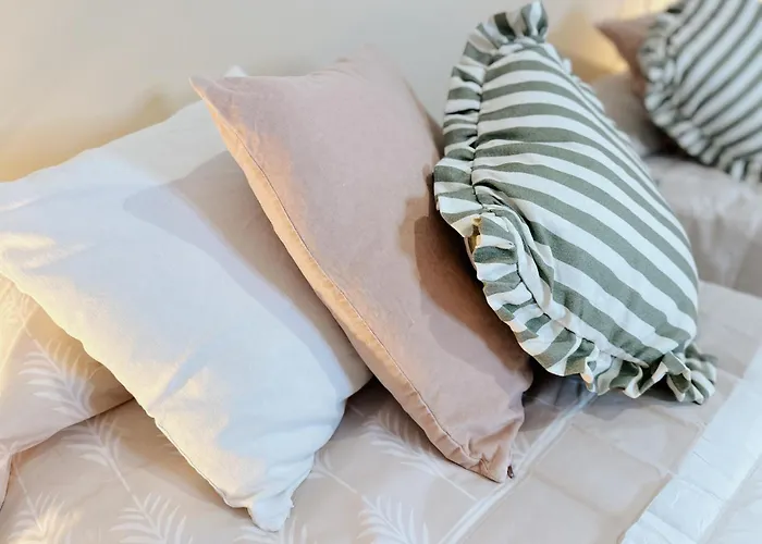 Alcocer Deluxe L Privacidad E Intimidad