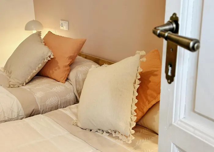 Alcocer Deluxe L Privacidad E Intimidad *