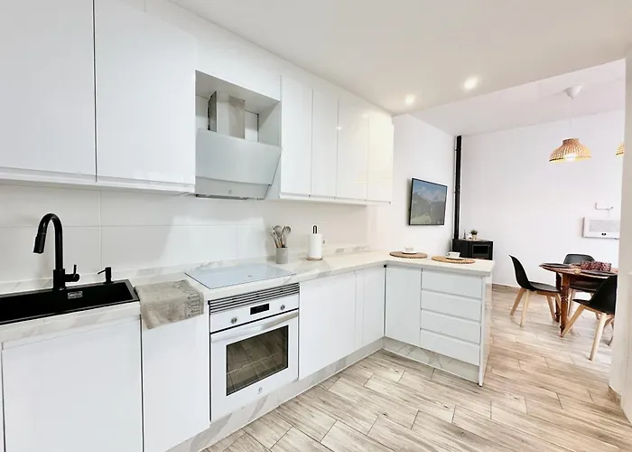 Alcocer Deluxe L Privacidad E Intimidad *